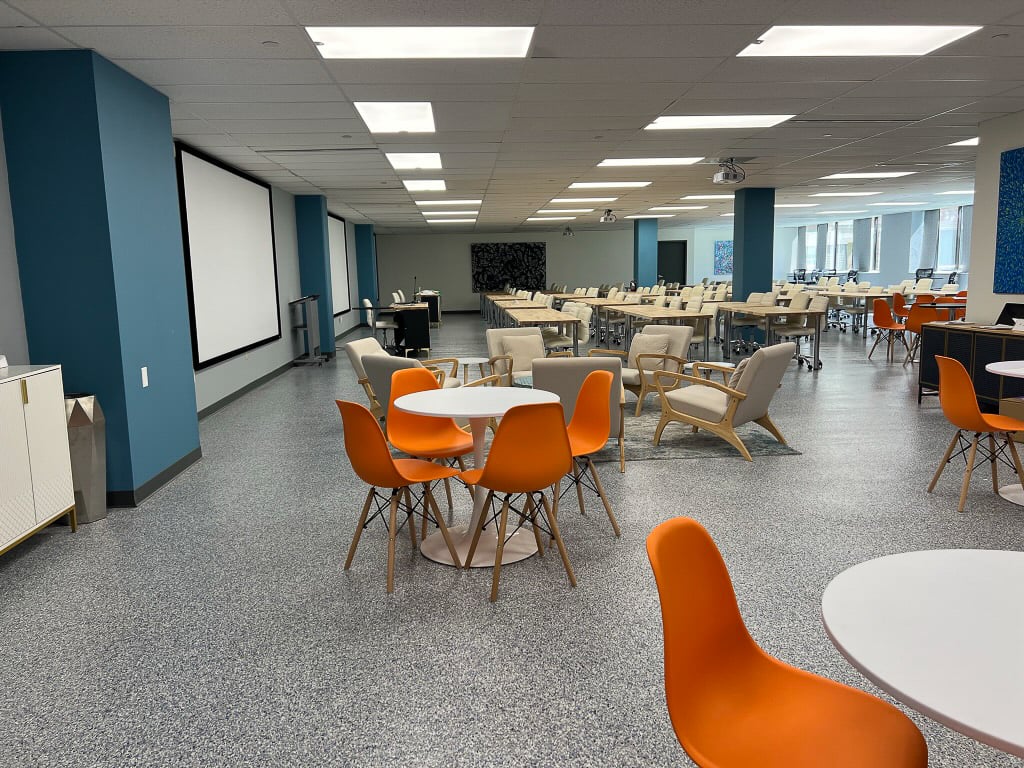 24781B83-0AAB-44DD-B466-4D67E470B764_1_105_c