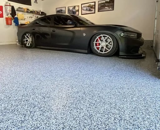 Chip and flake floor