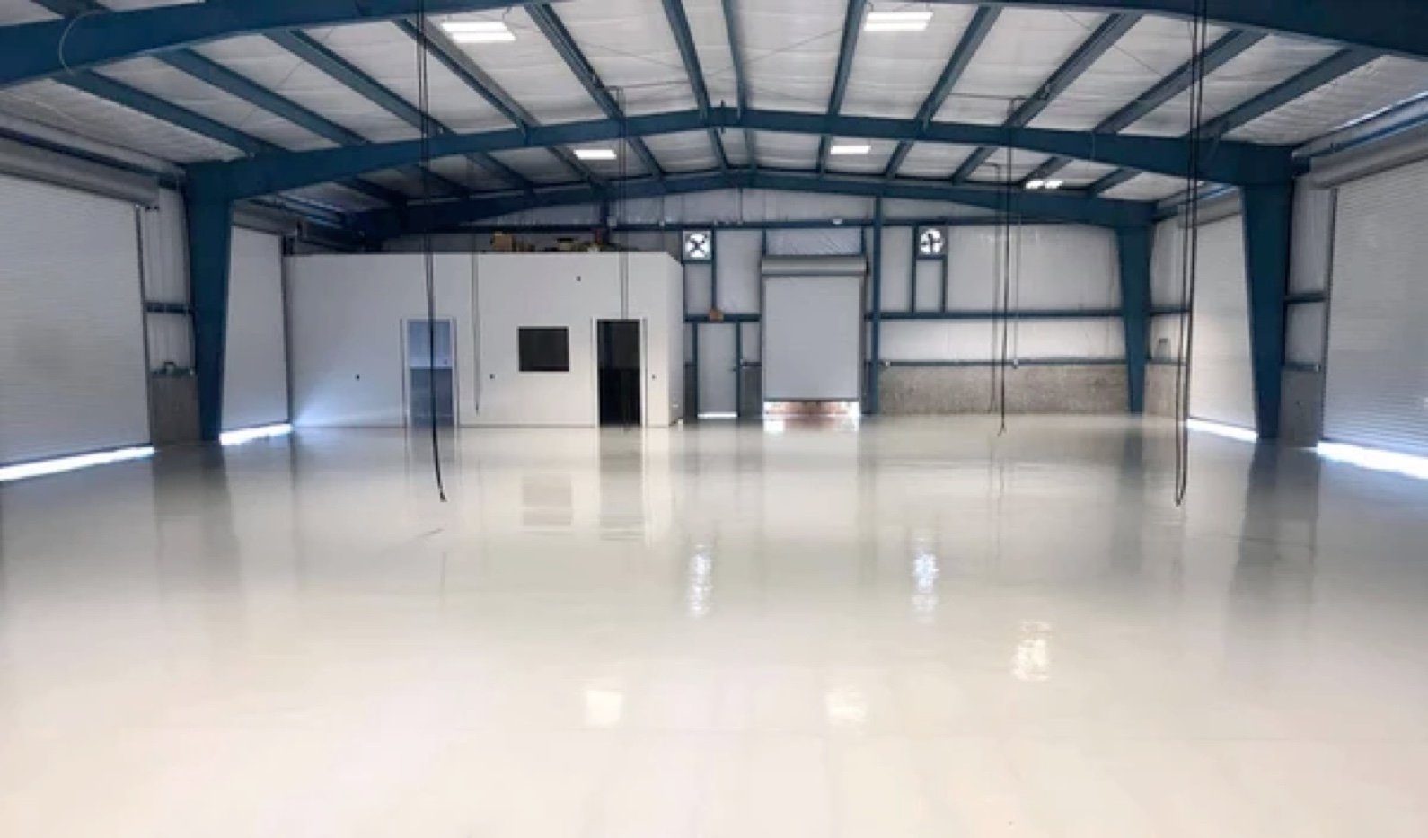 solid color warehouse white epoxy floor