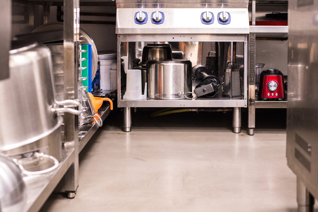 Minimizing Bacteria Growth on Food and Beverage Floors