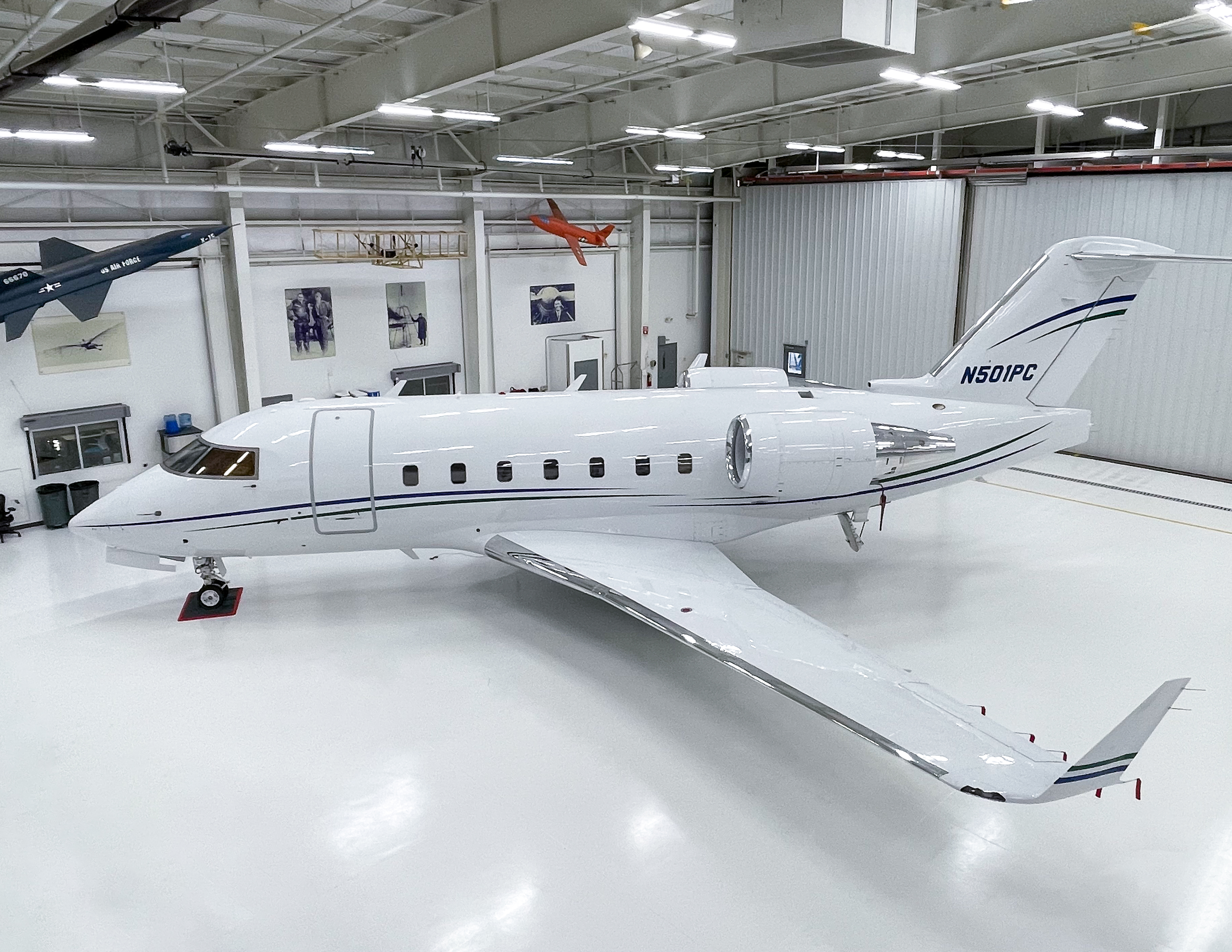 Aircraft Hanger Floor Coating